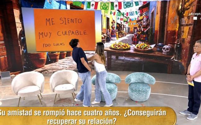 Valentina agrede a Lucas ante la atenta mirada de Jorge Javier Vázquez en 'El Diario de Jorge'