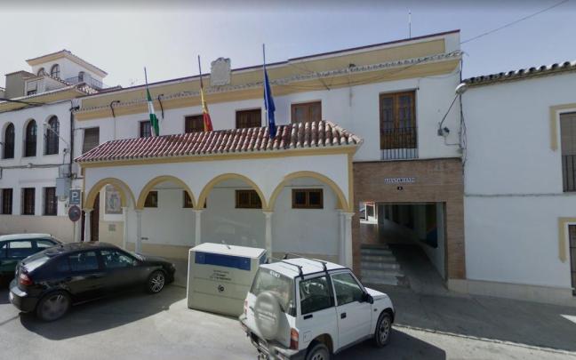 El Ayuntamiento del Lantejuela, en cuyo interior está la oficina de la Policía Local.