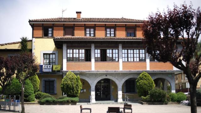 El pleno del Ayuntamiento de Zaldibar ha aprobado la decisión por unanimidad