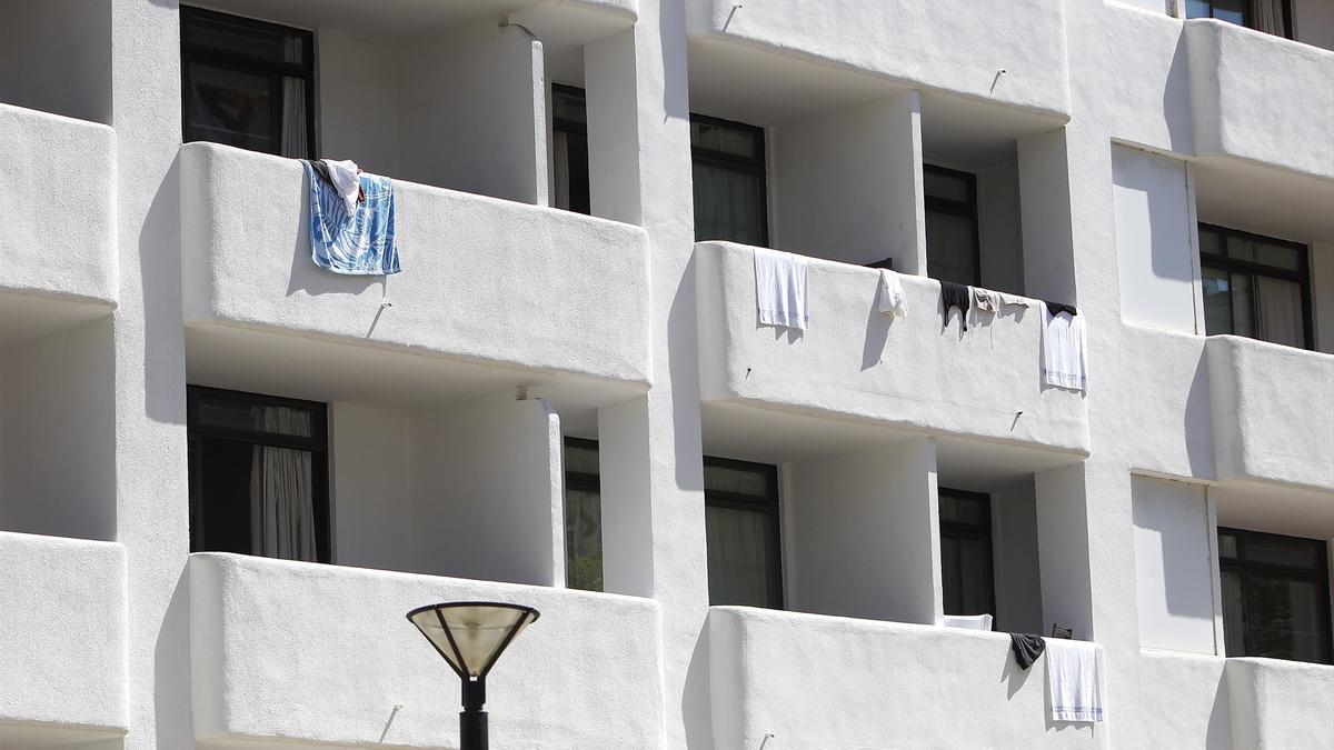 Imagen de archivo de los balcones de un hotel en Palma.