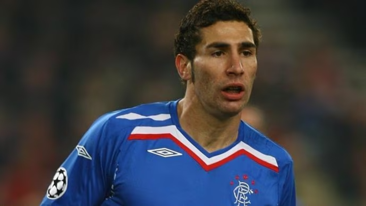 Carlos Cuéllar durante su etapa en el Rangers. Foto: UEFA.com