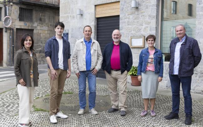 Ediles del grupo municipal del PNV de Bergara.