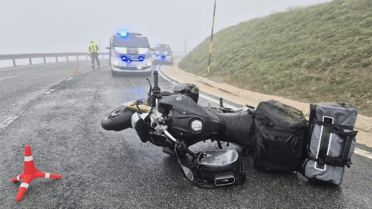 Motocicleta del hombre fallecido. / REDACCIÓN DDN