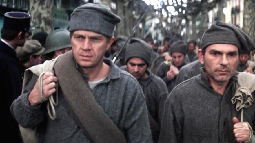 McQueen en Hondarribia, en la película 'Papillon'.