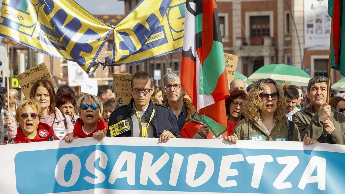 Manifestación convocada por los sindicatos convocantes de la huelga.