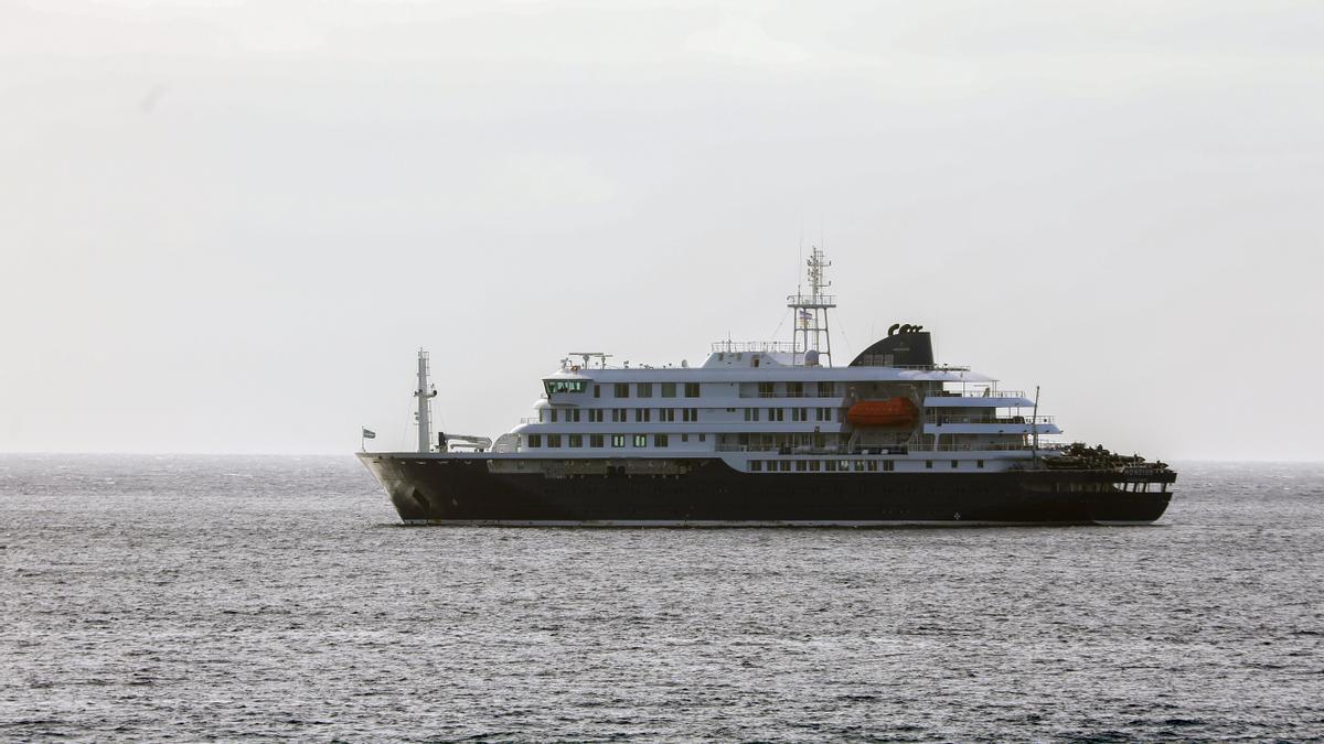 El crucero de lujo MV Hondius en el que se han detectado los casos de hantavirus.