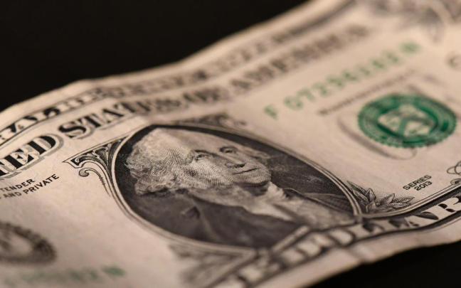 Dólar con el rostro de George Washington.