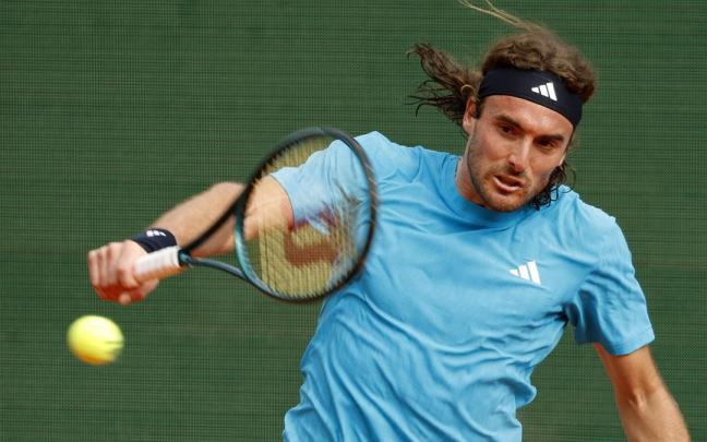 Stefanos Tsitsipas, en su último partido, el duelo de primera ronda del Masters 1000 de Montecarlo ante Francisco Cerúndulo.