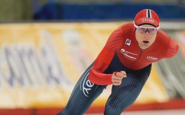 El patinador noruego Sander Eitrem