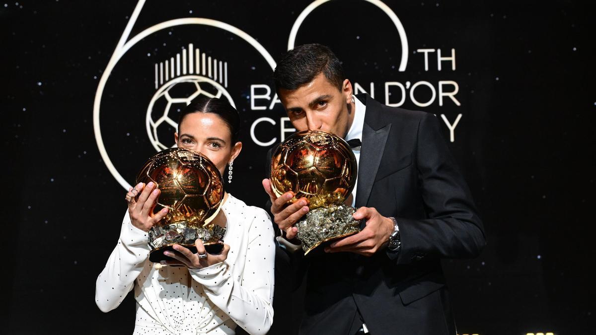 Aitana Bonmatí y Rodri, con sus recién conseguidos Balones de oro.