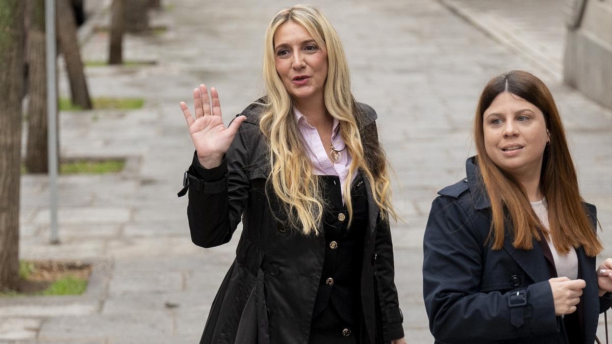 Claudia Montes, a su llegada al Tribunal Supremo, a 8 de abril de 2026.