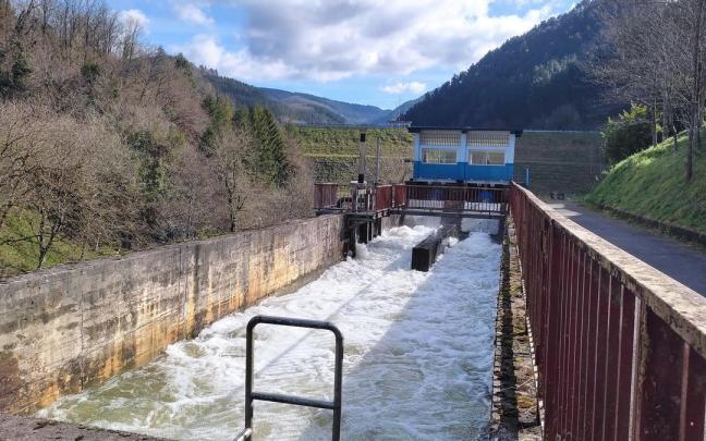 Embalse de Undurraga, en Zeanuri (Bizkaia)