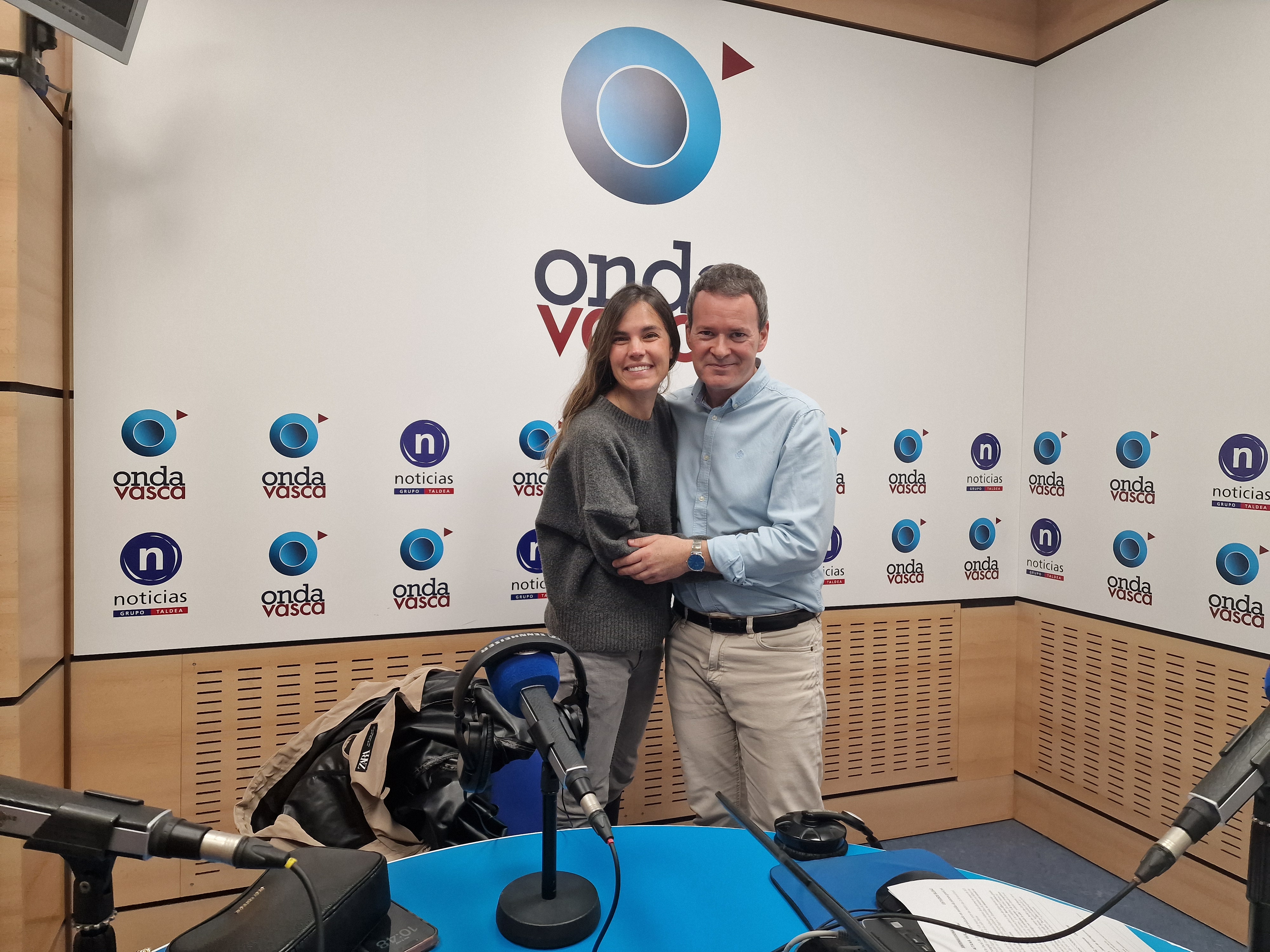 Aitana Ávila con Txema Gutiérrez