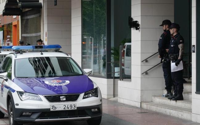 En imágenes: Localizan el cuerpo sin vida de una mujer en un posible caso de violencia de género ALEX LARRETXI