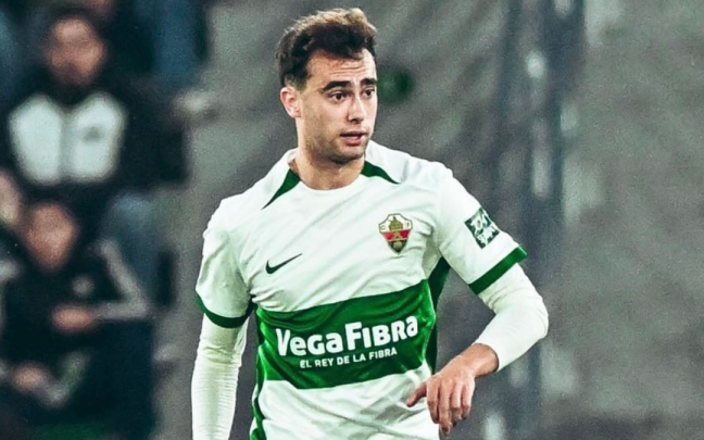Álvaro Núñez durante un partido esta temporada. / ELCHE CF Álvaro Núñez durante un partido esta temporada. / ELCHE CF