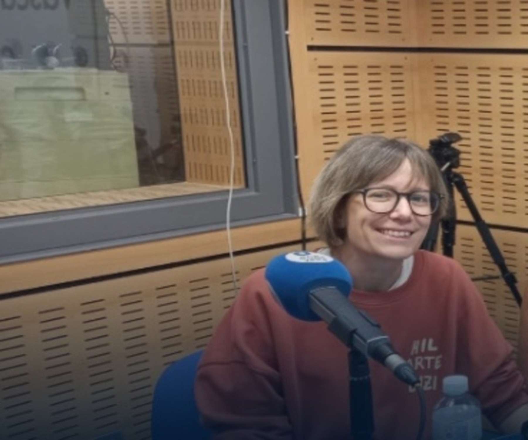 Ana Jiménez, en los estudios de Onda Vasca.