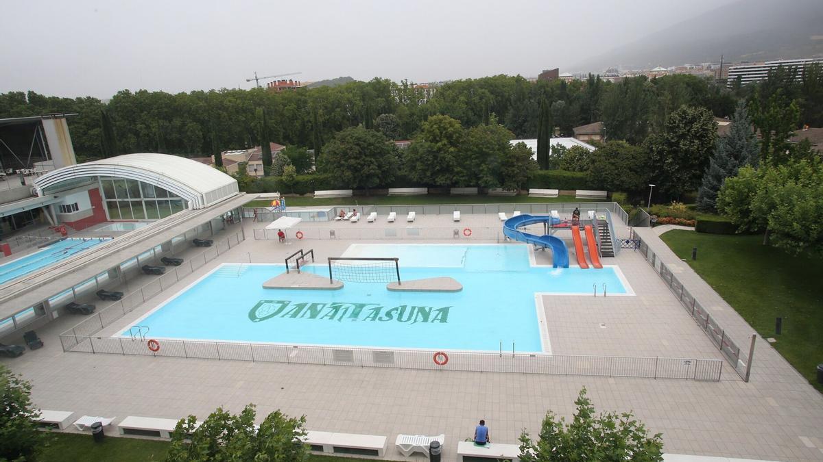 Instalaciones de las piscinas de Anaitasuna. Patxi Cascante