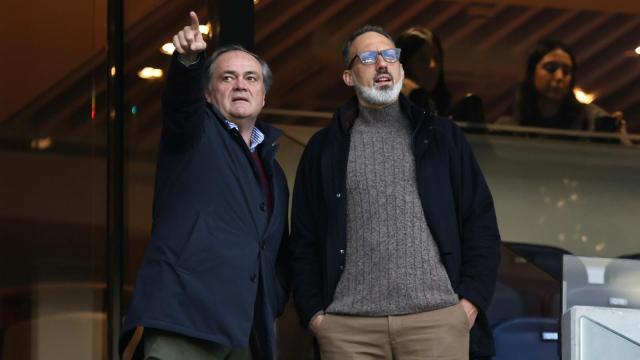 Pellegrino Matarazzo junto al presidente Aperribay. JAVI COLMENEROdente 