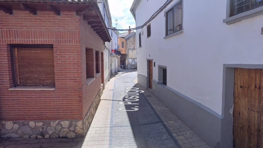 Imagen de la calle Postigo en la que han ocurrido los hechos. REDACCIÓN DDN