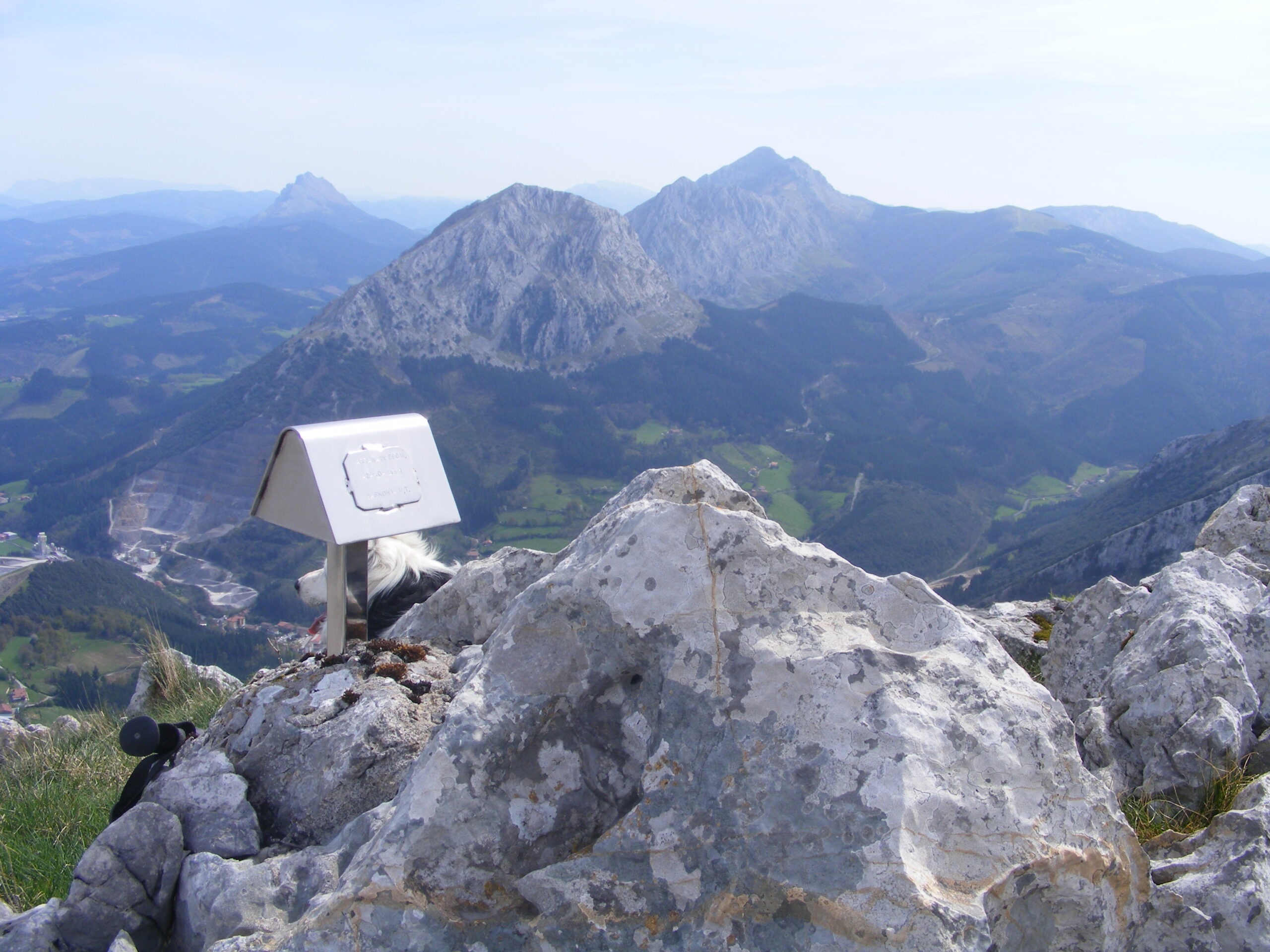 Monte Arranatx. FEDERACION DE MONTAÑA DE BIZKAIA 
