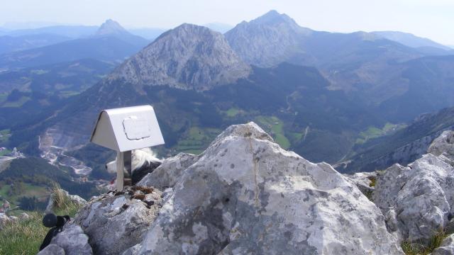 Monte Arranatx. FEDERACION DE MONTAÑA DE BIZKAIA 