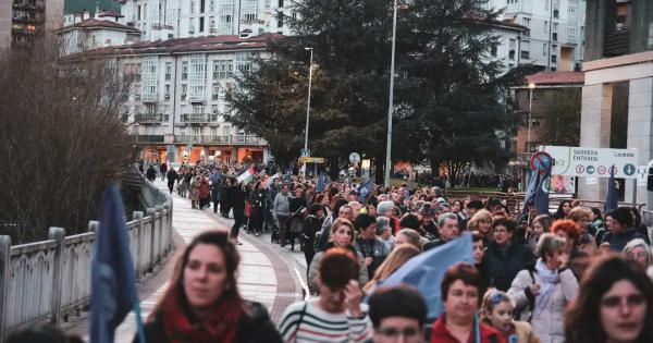 Manifestación del 8 de marzo en Arrasate. Foto: Twitter @M8Arrasate