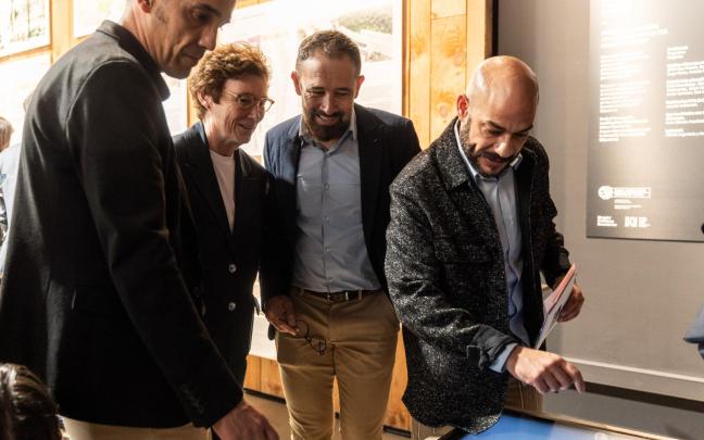 Astrain Arzallus e Itxaso interactuan con los proyectos