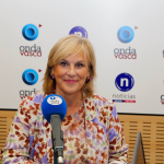 Itxaso Atutxa en los estudios de ONDA VASCA