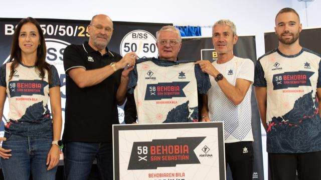 Presentación de la nueva camiseta de la Behobia - San Sebastian de este año