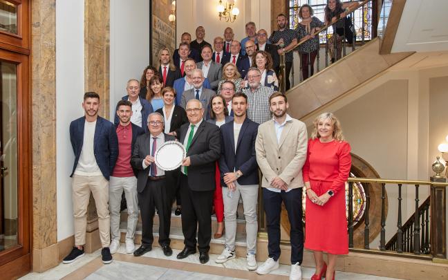Recibimiento institucional a Osasuna como subcampeón de Copa. Foto: Ayuntamiento de Pamplona