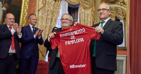 Recibimiento institucional a Osasuna como subcampeón de Copa. Foto: Ayuntamiento de Pamplona