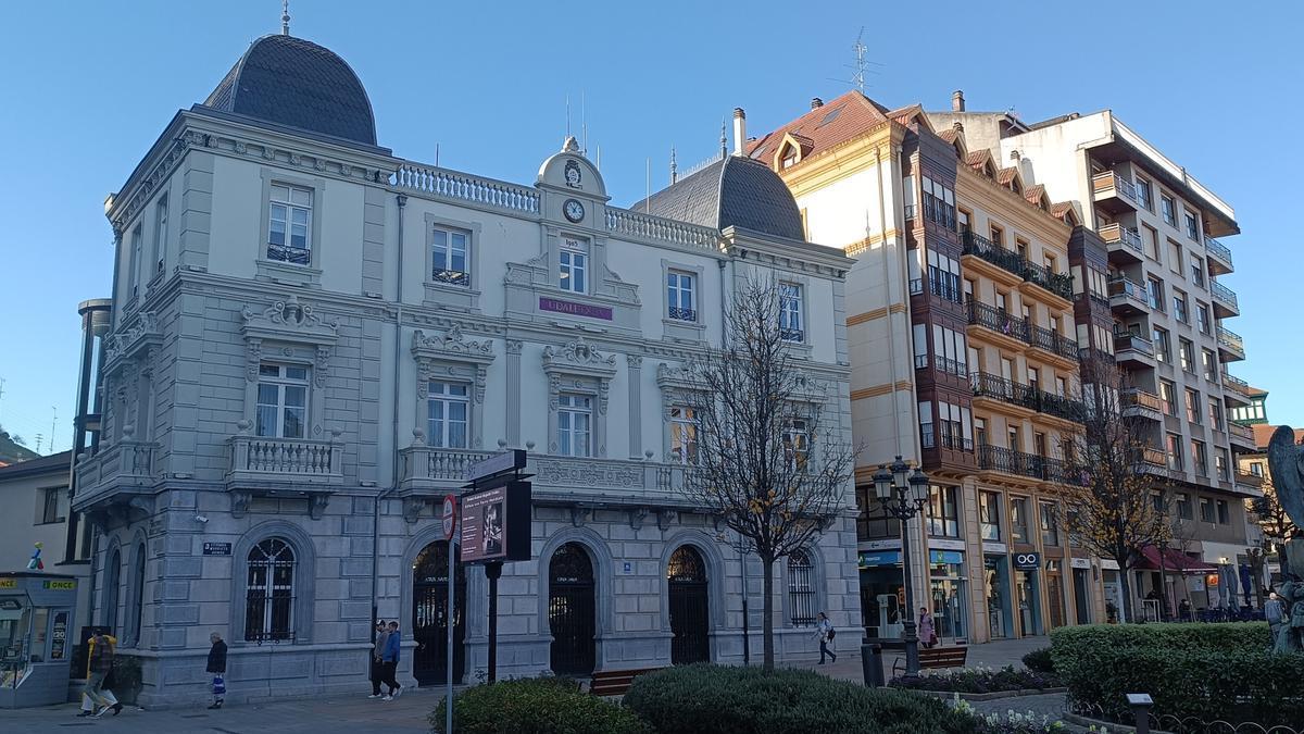 El Consistorio ha convocado una de concentración de repulsa para este viernes a mediodía. / M.A.P.