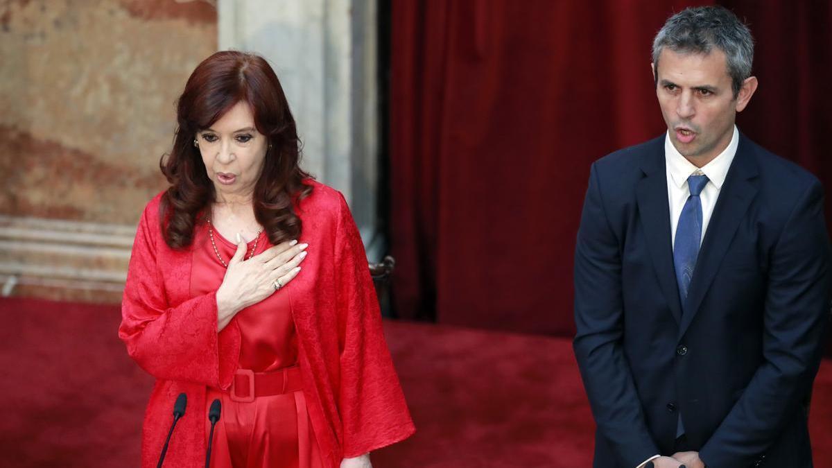 La expresidenta argentina Cristina Fernández en la toma de posesión de Milei.