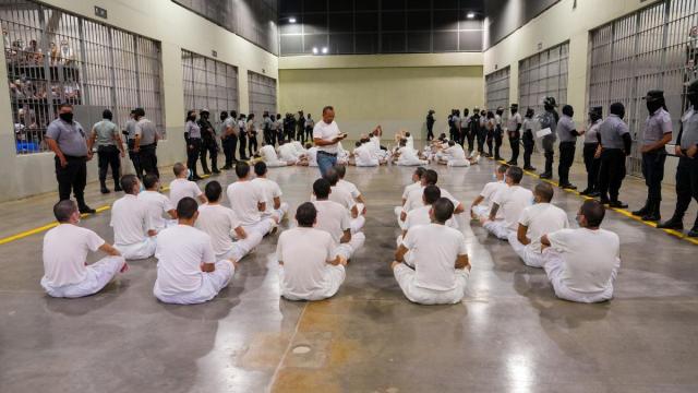 Cárcel en El Salvador.