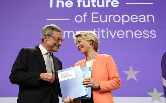 Mario Draghi junto a la presidenta de la Comisión Europea, Ursula Von der Leyen, durante la presentación del informe. / Efe Mario Draghi junto a la presidenta de la Comisión Europea, Ursula Von der Leyen, durante la presentación del informe.