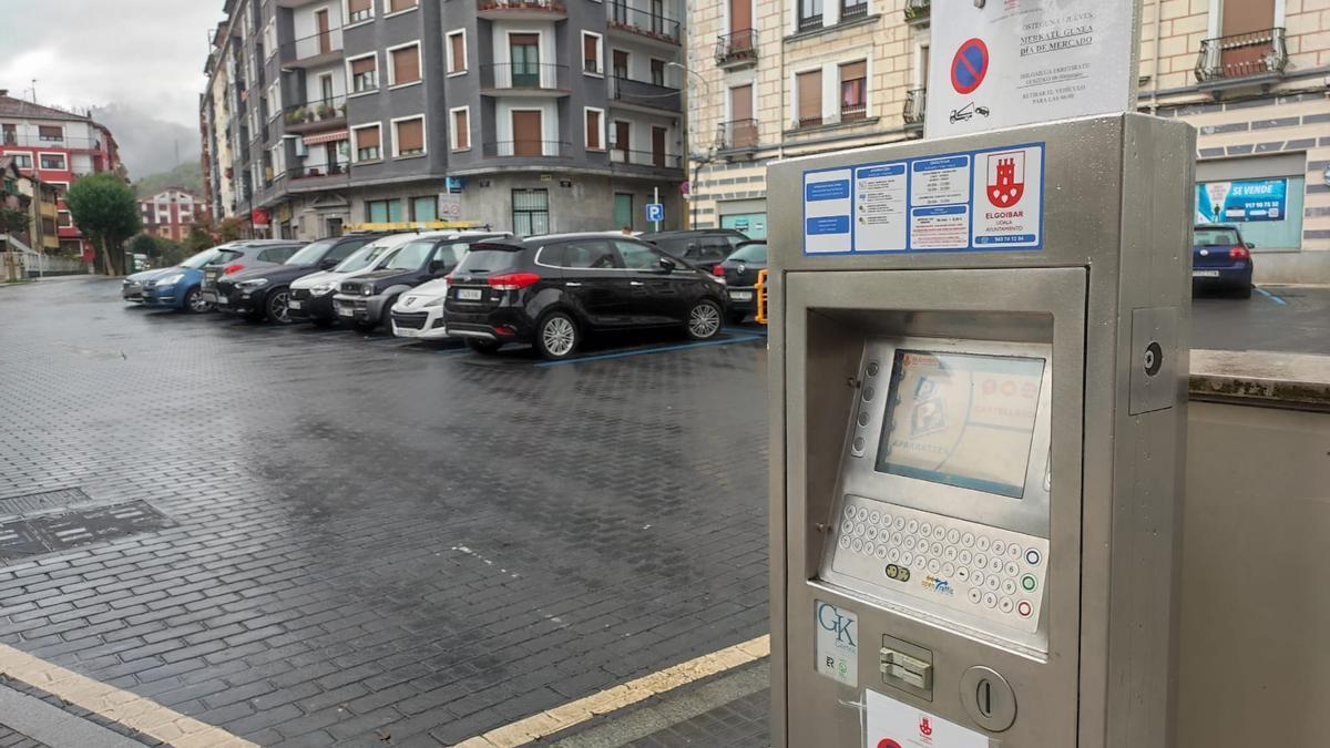 Vista de la zona de estacionamiento regulado de Aita Agirre