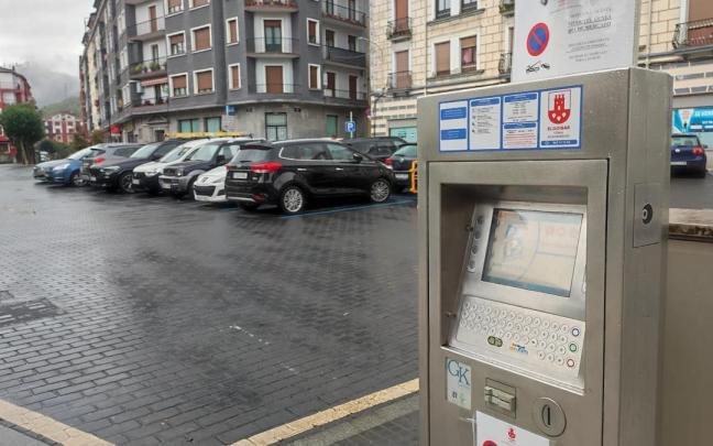 Vista de la zona de estacionamiento regulado de Aita Agirre / Aitor Vista de la zona de estacionamiento regulado de Aita Agirre