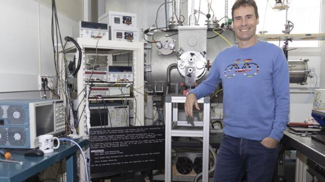 Emilio J. Cocinero, investigador de la EHU y del Instituto Biofisika.