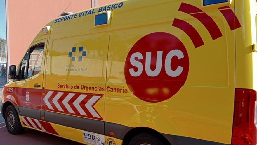 Ambulancia del servicio de emergencias canario