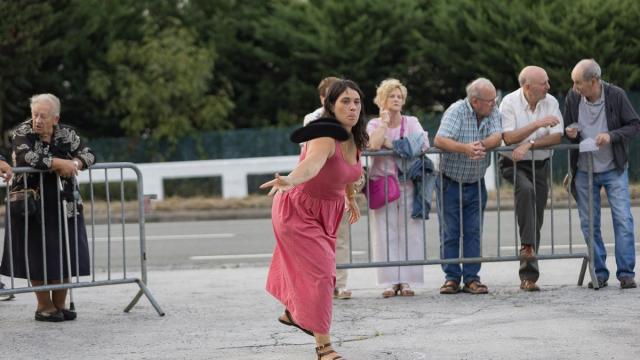 Las txapelas y los huesos de aceituna, protagonistas de las fiestas de San Antolín en Elgoibar
