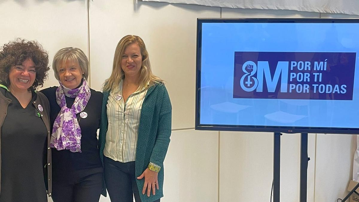 Gurutze Beitia, Teresa Fernández y María Saiz, ayer en la presentación de la campaña.