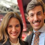 Jessica Bueno y Luitingo posan en San Mamés.