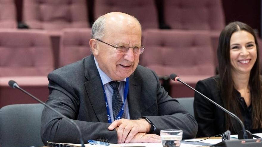 El Comisario de Defensa, Andrius Kubilius.