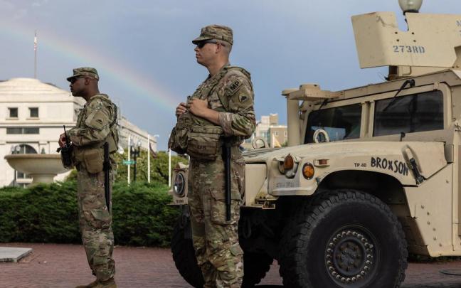 Agentes de la Guardia Nacional desplegados en Washington