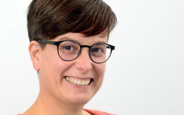 Edurne Gaston, miembro de Emakumeak Zientzian.