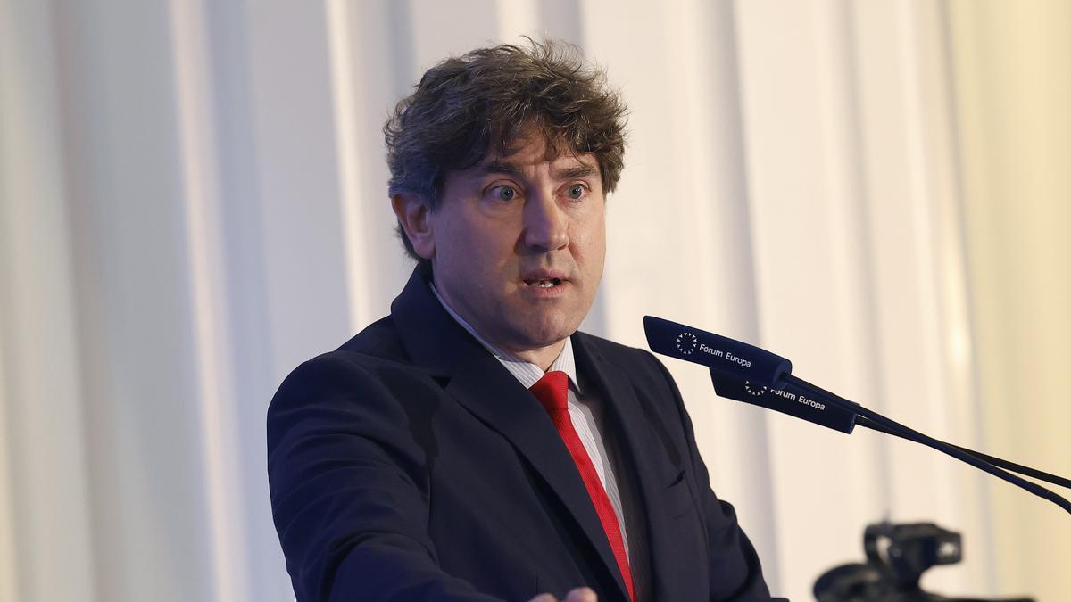 El secretario general del PSE-EE, Eneko Andueza, durante su intervención este miércoles en el Fórum Europa en Madrid