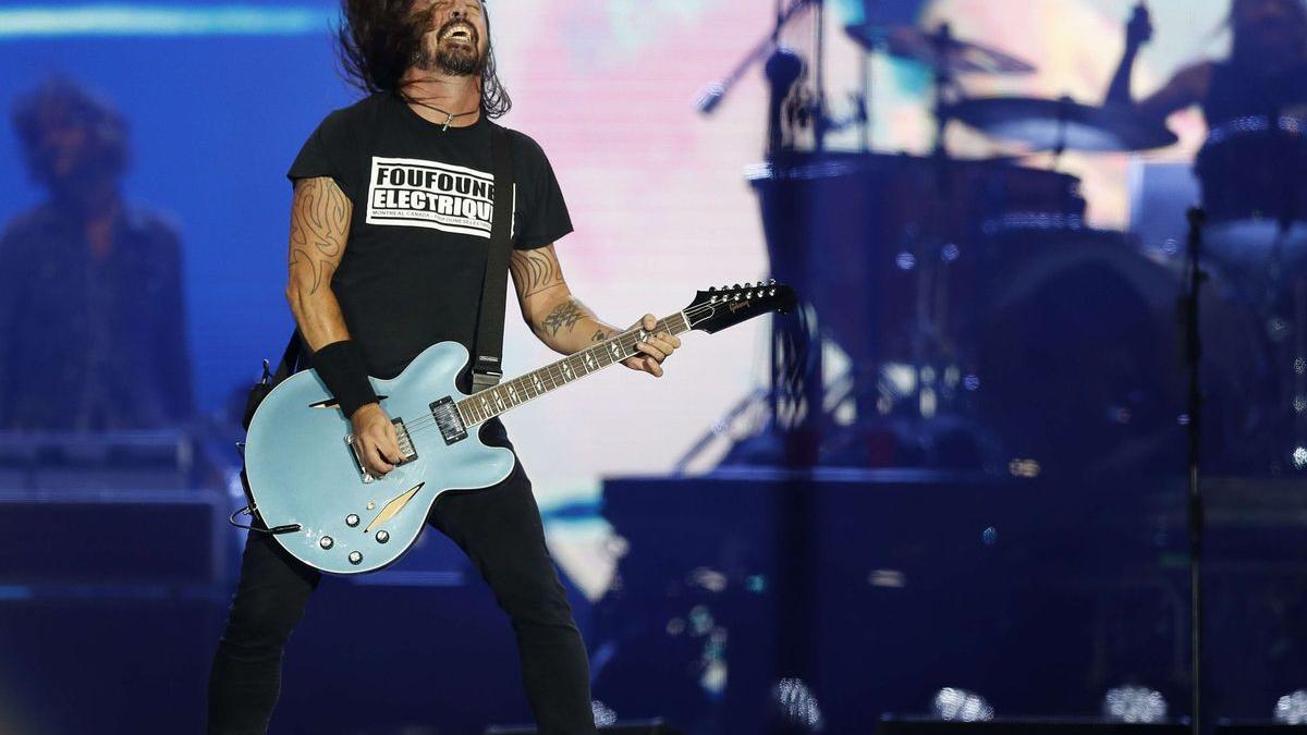 Dave Grohl, en una actuación de Foo Fighters