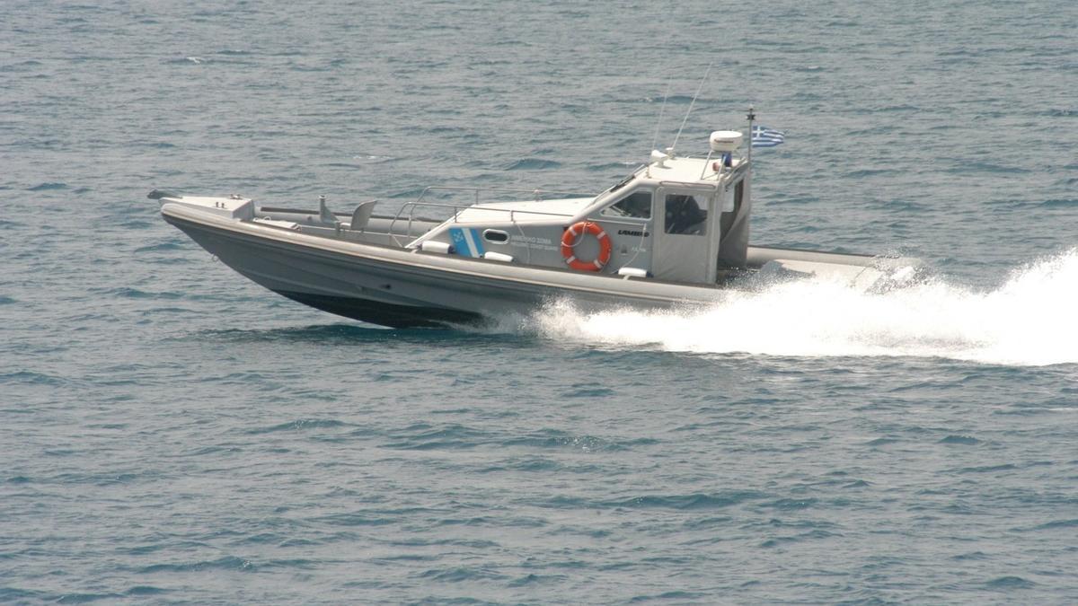 Embarcación de la Guardia Costera de Grecia.