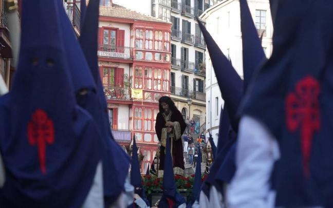 El Casco Viejo es un lugar privilegiado para disfrutar de los pasos procesionales de la Semana Santa bilbaina.