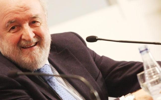 El periodista Diego Carcedo, presidente de la Asociación de Periodistas Europeos